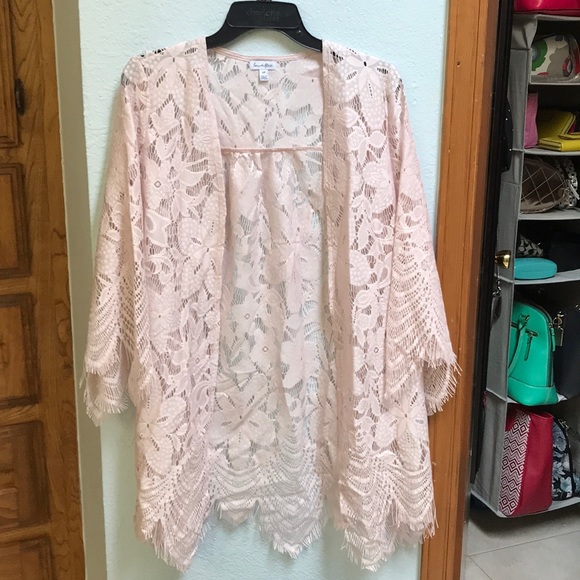 Open front Cover up - Picture 2 of 8